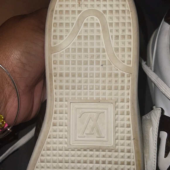 Shoes - Picture 6 of 6